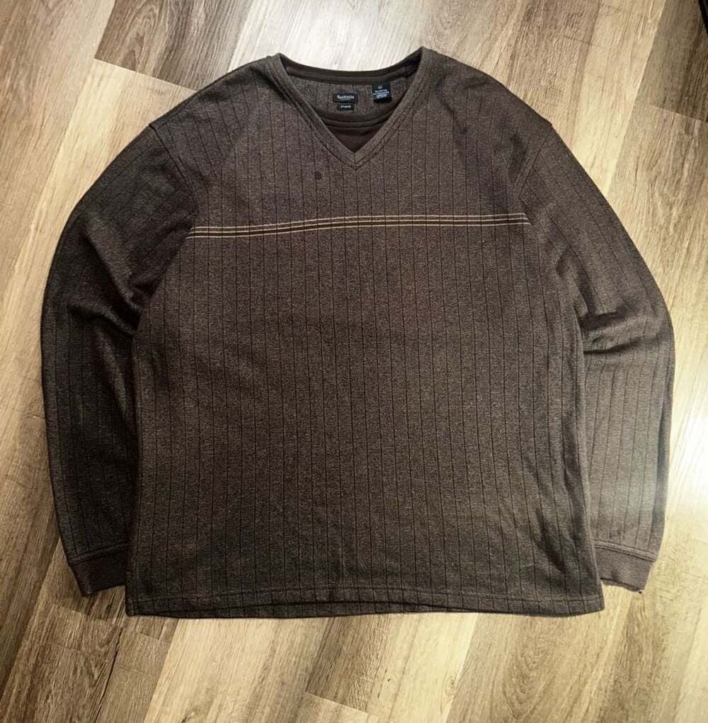 Van Heusen Studio V-Neck Sweater Brown Striped Size XLT